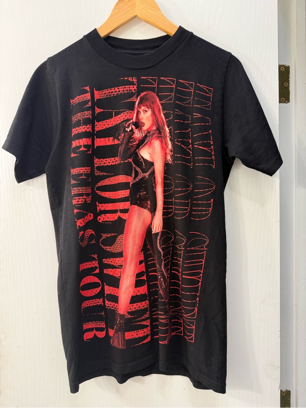 Taylor Swift |The Eras Tour Reputation Live Photo Oversized T-Shirt